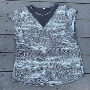 Lululemon For the Run shirt